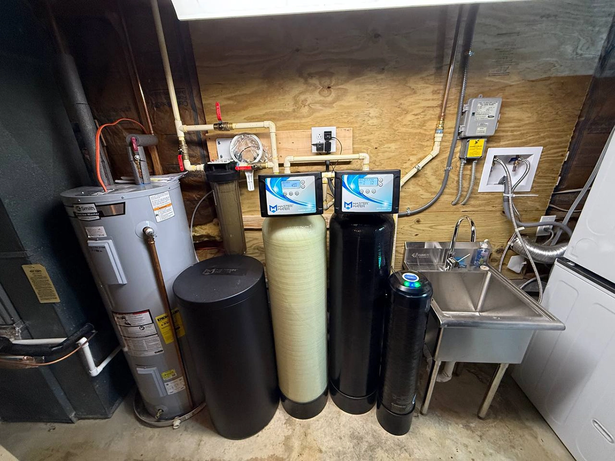 Whole-house water filtration system during water filtration maintenance to protect water quality and plumbing performance